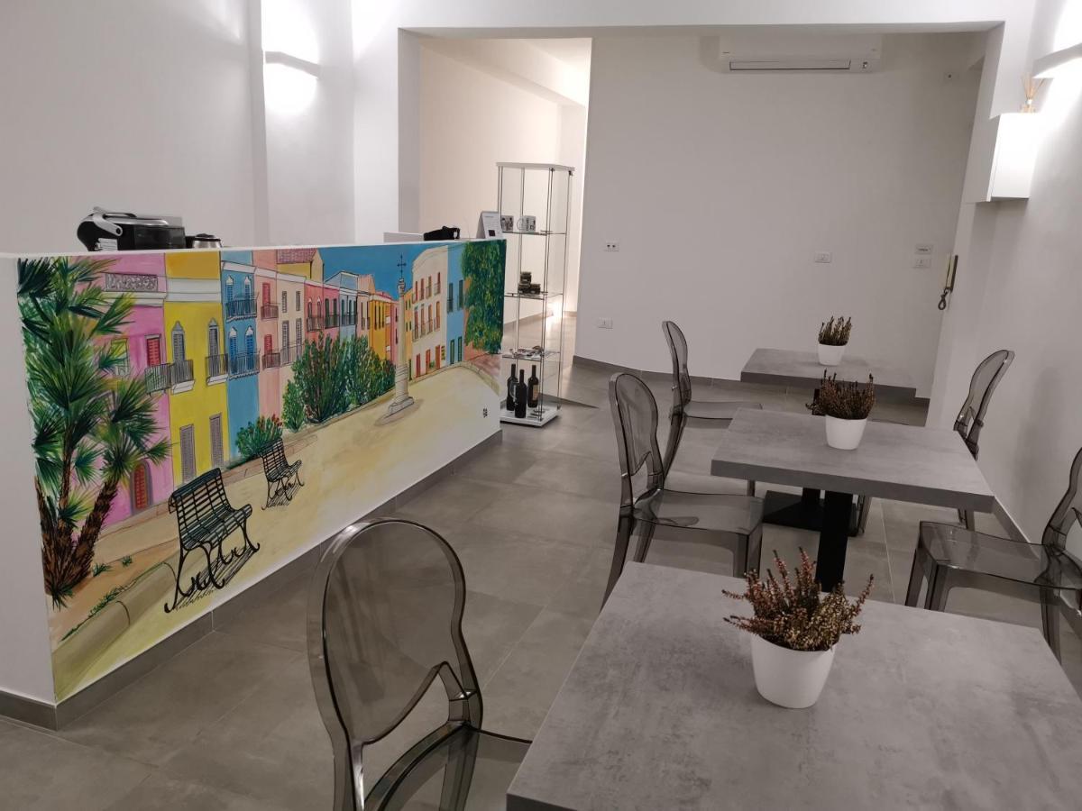 Suitesgaribaldi Cagliari Exteriör bild